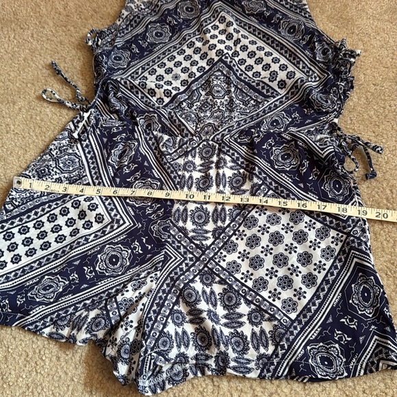 Pattern Romper - Size Large - Picture 7 of 12
